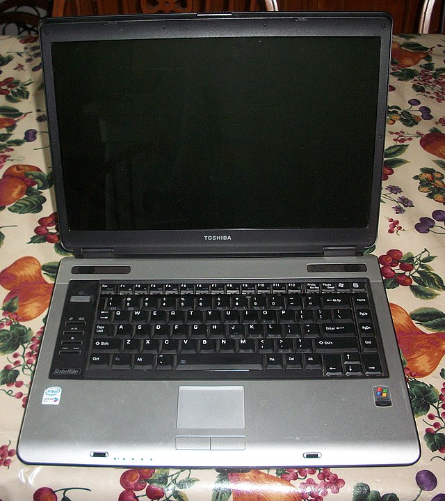 Toshiba Laptop A10-S100