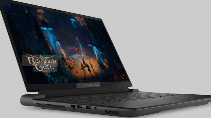 Alienware X18 R2