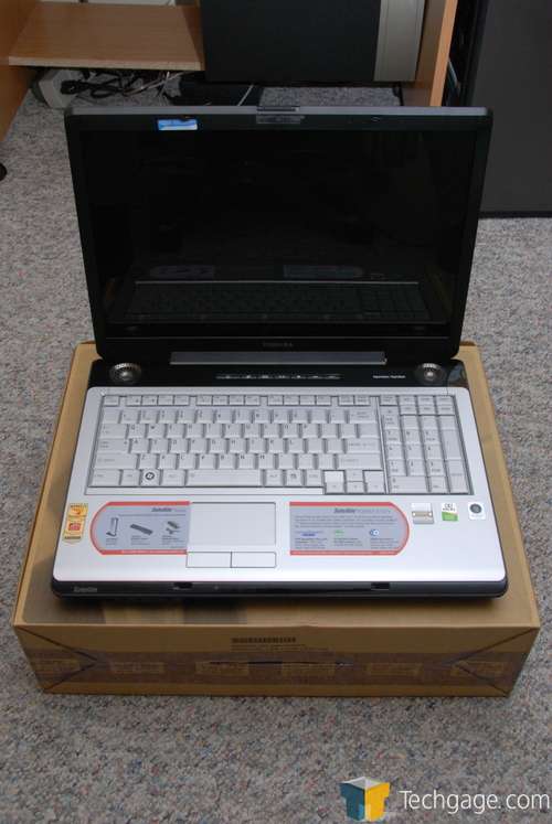 Toshiba Satellite P205D-S7439