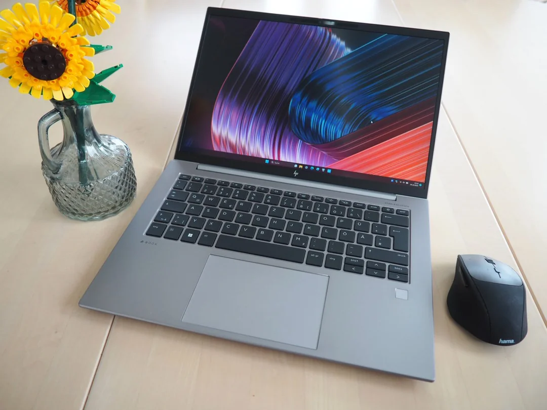 ZBook Firefly G10